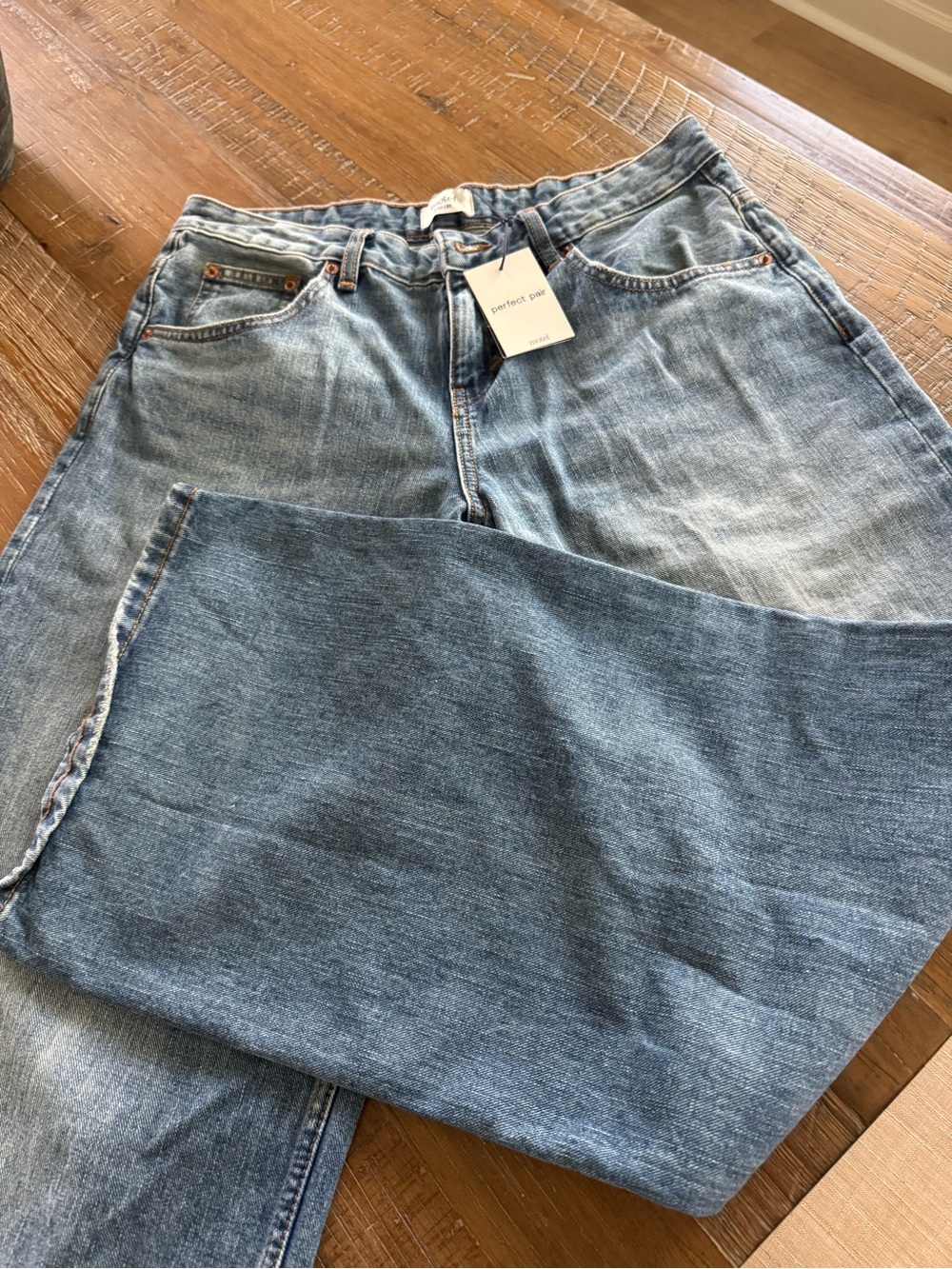 Motel Rocks Low Rise Roomy Jeans In Fade Blue - Picture 5 of 5